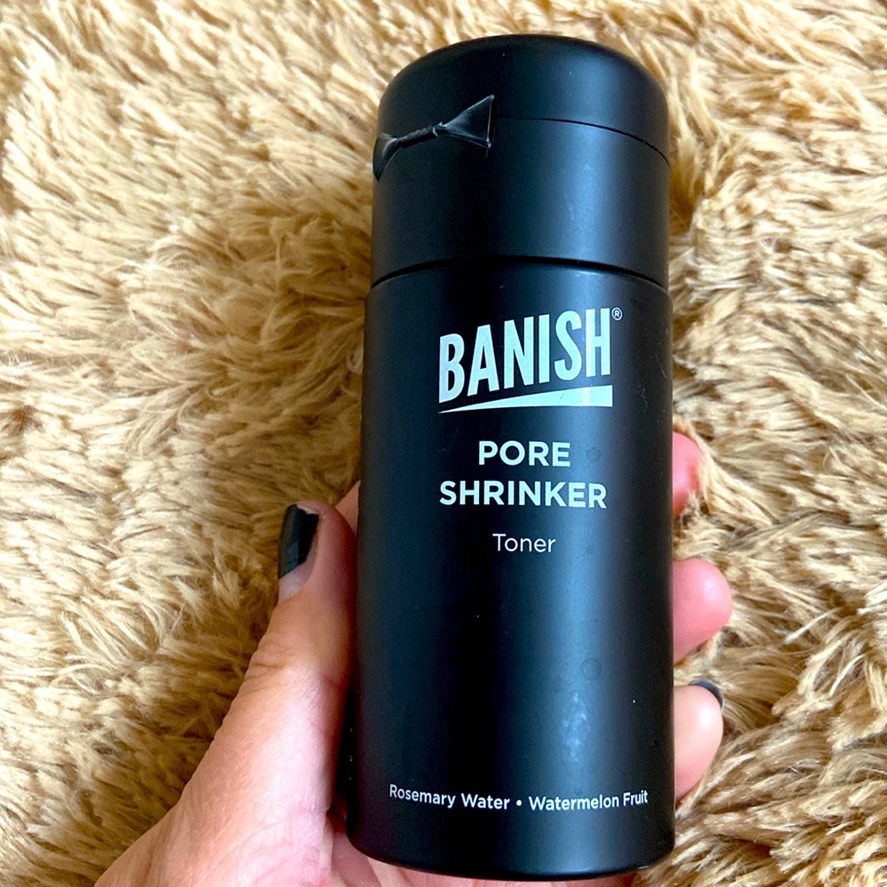 Banish pore shrinker toner
